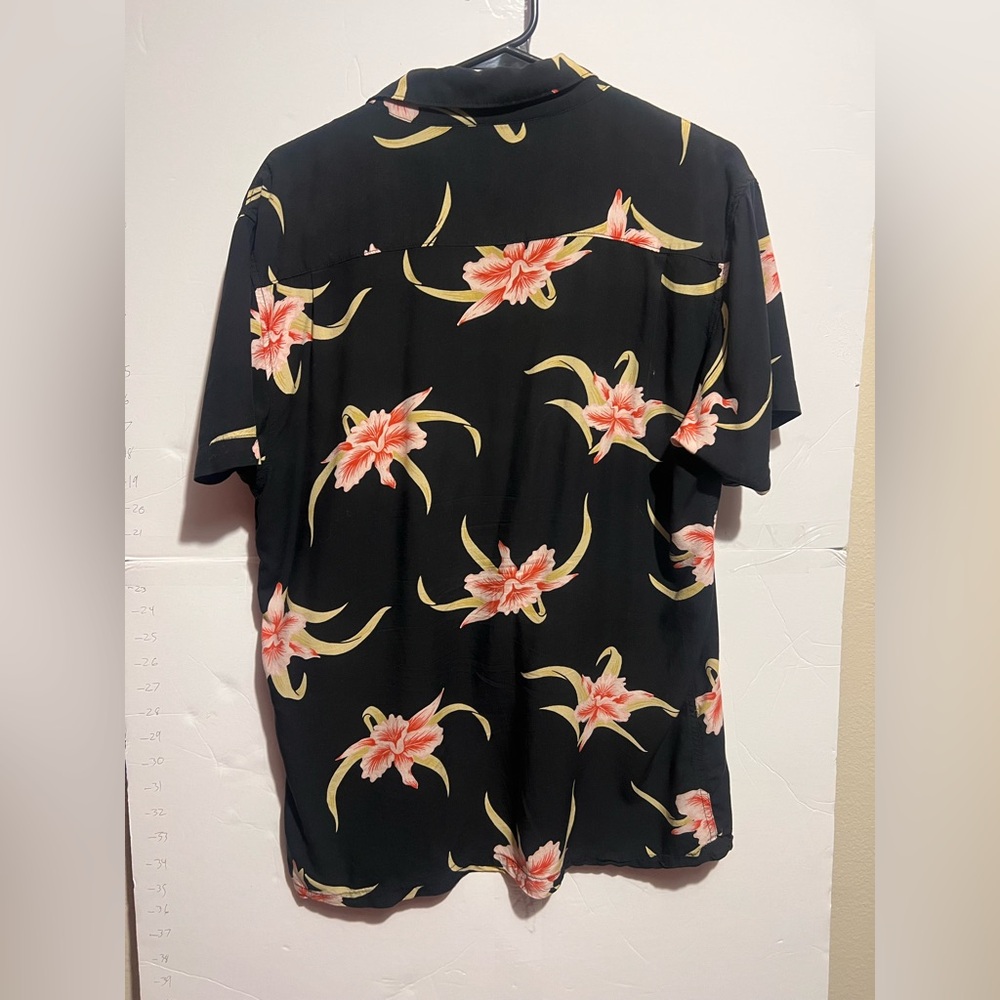 HUF Men's Black and Pink Floral Button Down Shirt - Picture 3 of 3